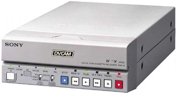 MAGNETOSCOPE  DVCAM DSR11 