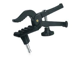Pince Pelican C500